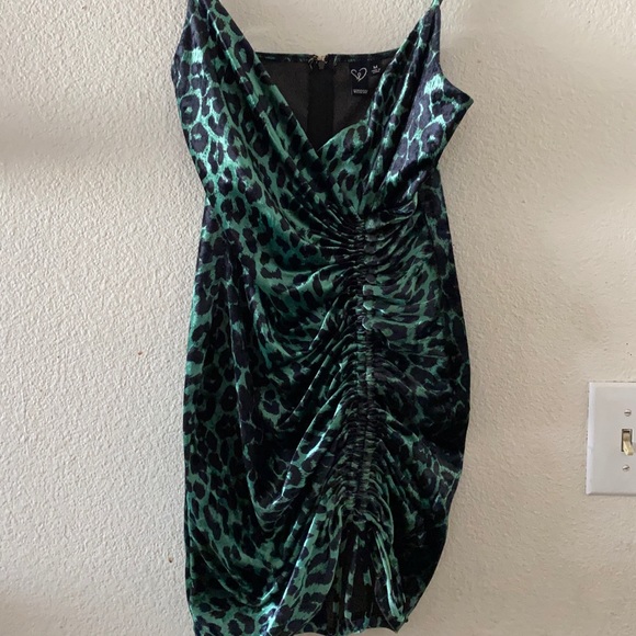Windsor Dresses & Skirts - Leopard green dress
